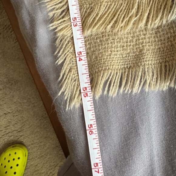 Large Plaid Tqartan Woven Throw Blanket/ Picnic - Picture 3 of 4